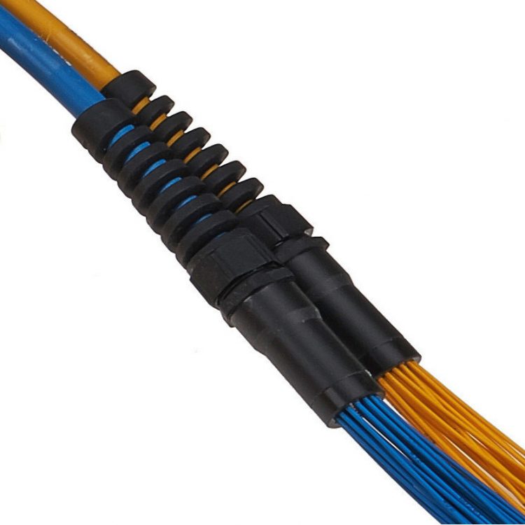 Pre-terminated hydra breakout closeup