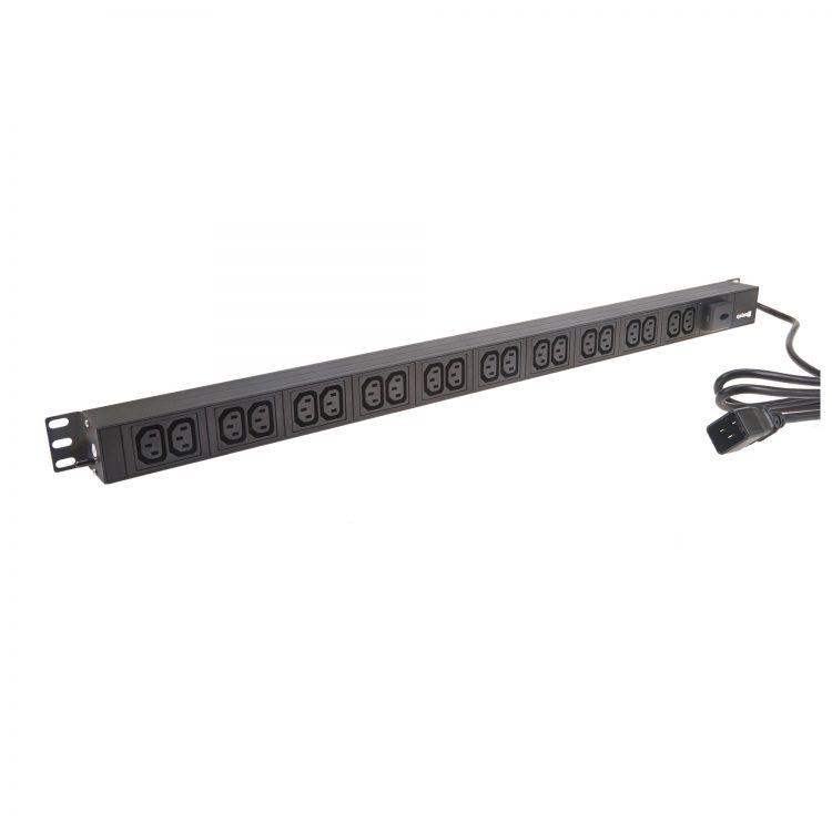 vertical PDU 20x C13 black with switch